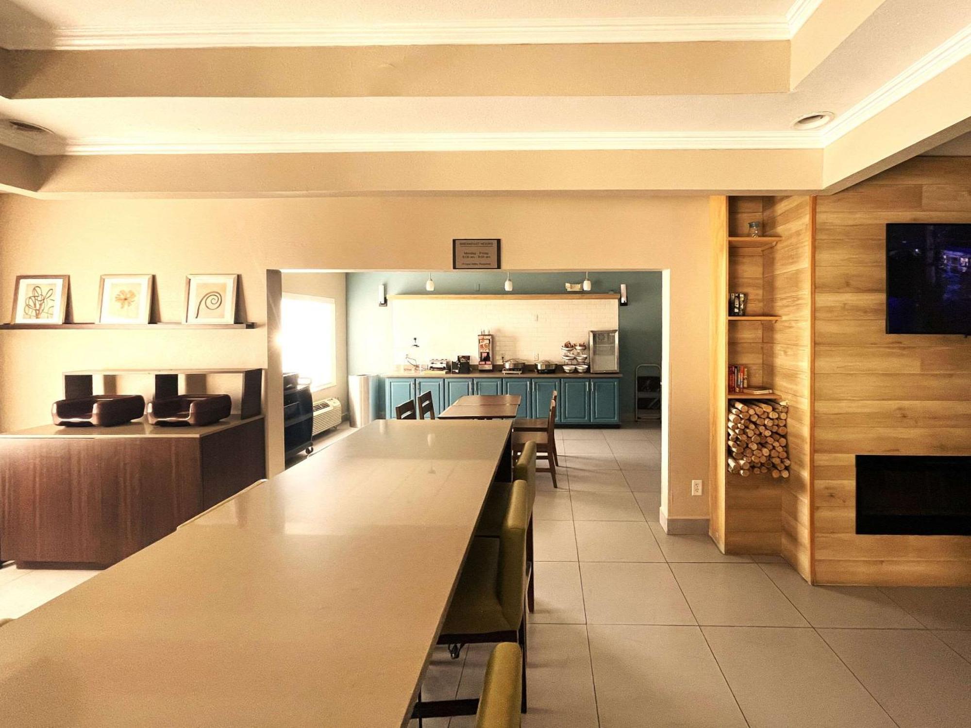 Country Inn & Suites By Radisson, Midway - Tallahassee West Luaran gambar